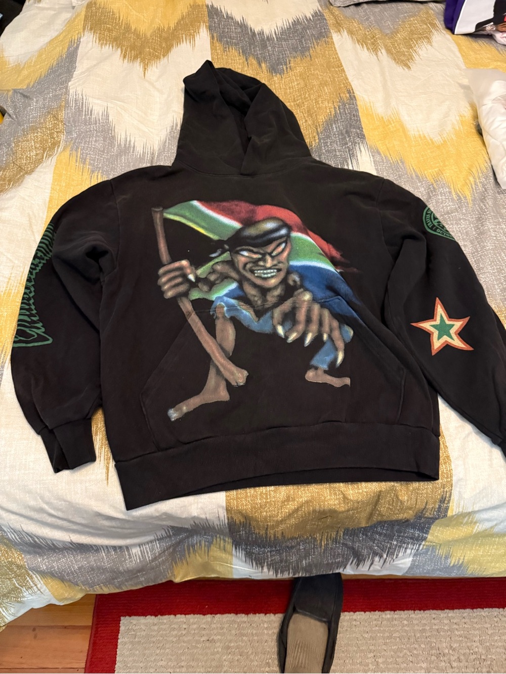 Travis Scott Africa 2025 Maximus Black Hoodie with Multicolor Front Graphic